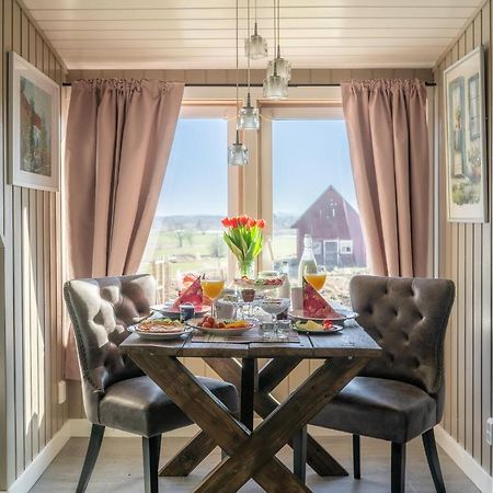Kinne-Vedum Bed And Breakfast Gotene Ngoại thất bức ảnh