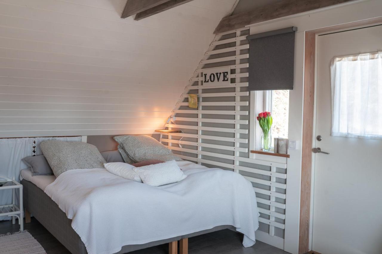Kinne-Vedum Bed And Breakfast Gotene Ngoại thất bức ảnh